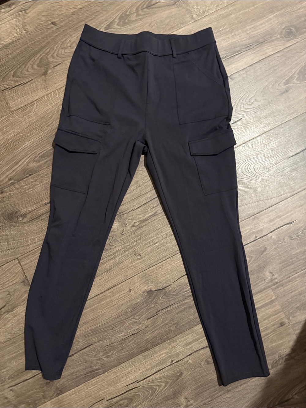 HALARA Black Women's Cargo Pants with Flap Pockets